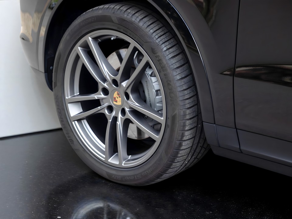 Porsche Cayenne Coupe S Platinum Edition - foto 32