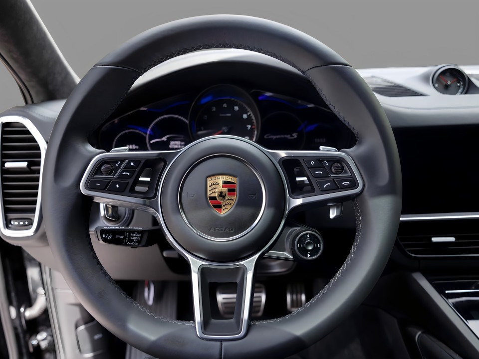 Porsche Cayenne Coupe S Platinum Edition - foto 7