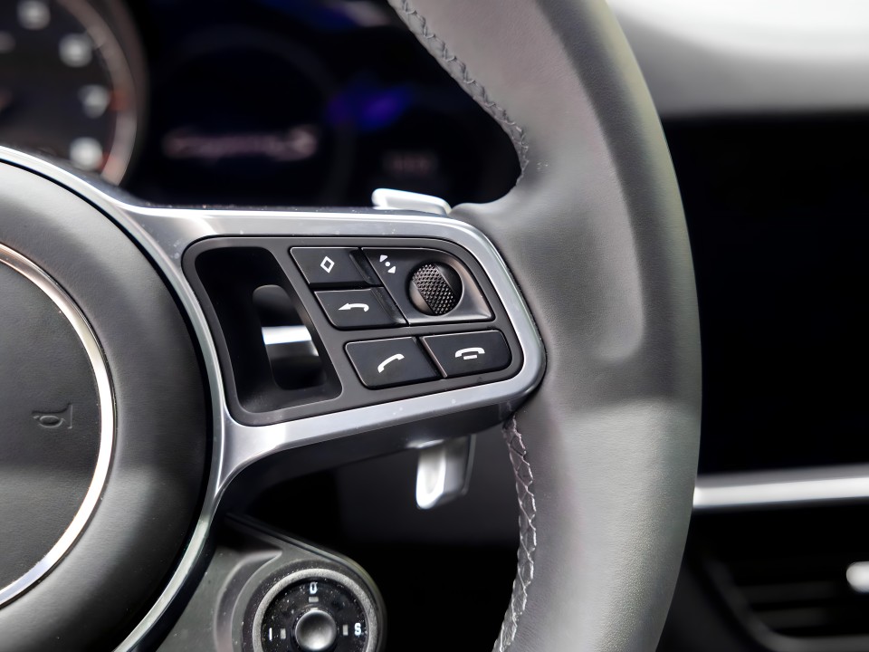 Porsche Cayenne Coupe S Platinum Edition - foto 12