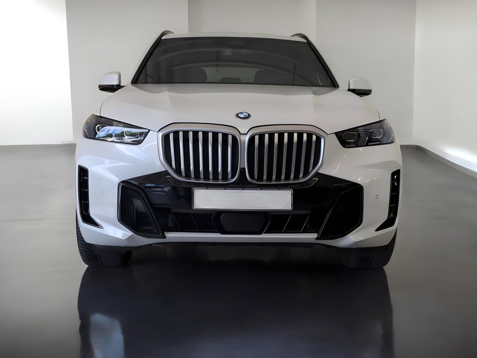 BMW X5 xDrive40d M-Sport (2)