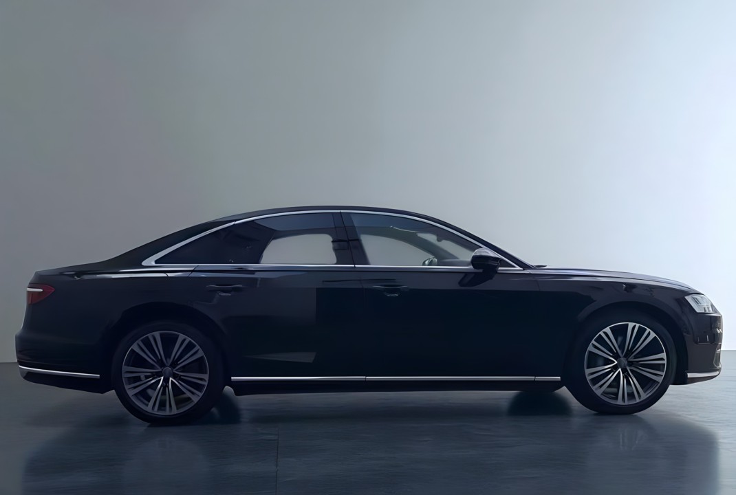 Audi A8 50TDI quattro tiptronic (2)