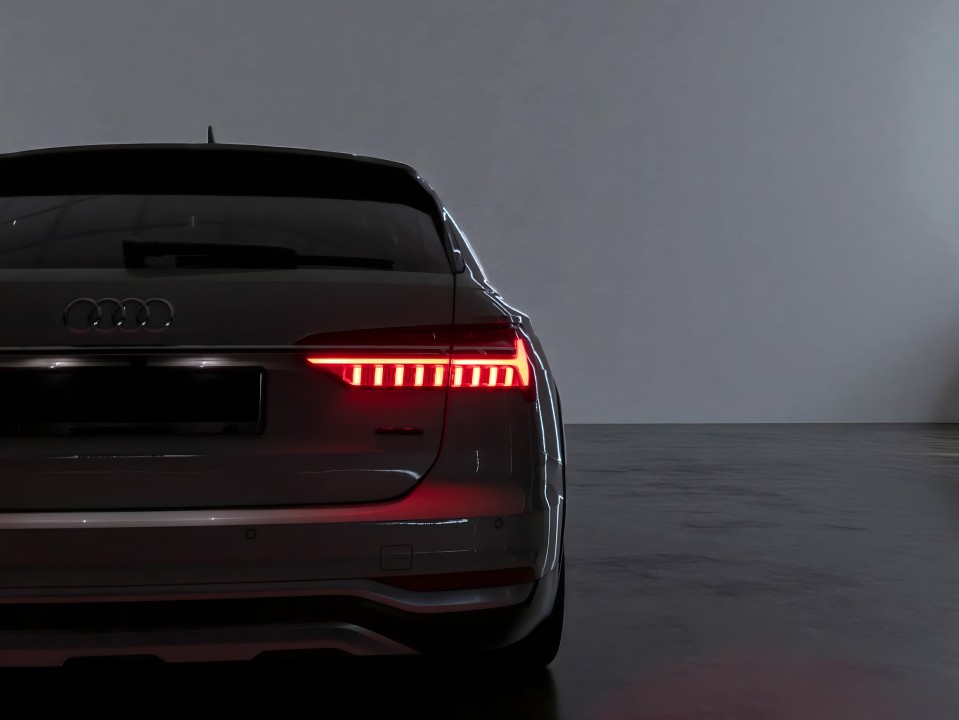 Audi A6 Allroad 55TFSI quattro - foto 31