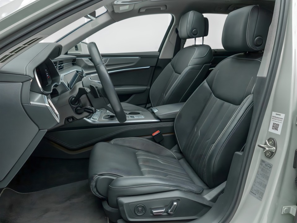 Audi A6 Allroad 55TFSI quattro - foto 13