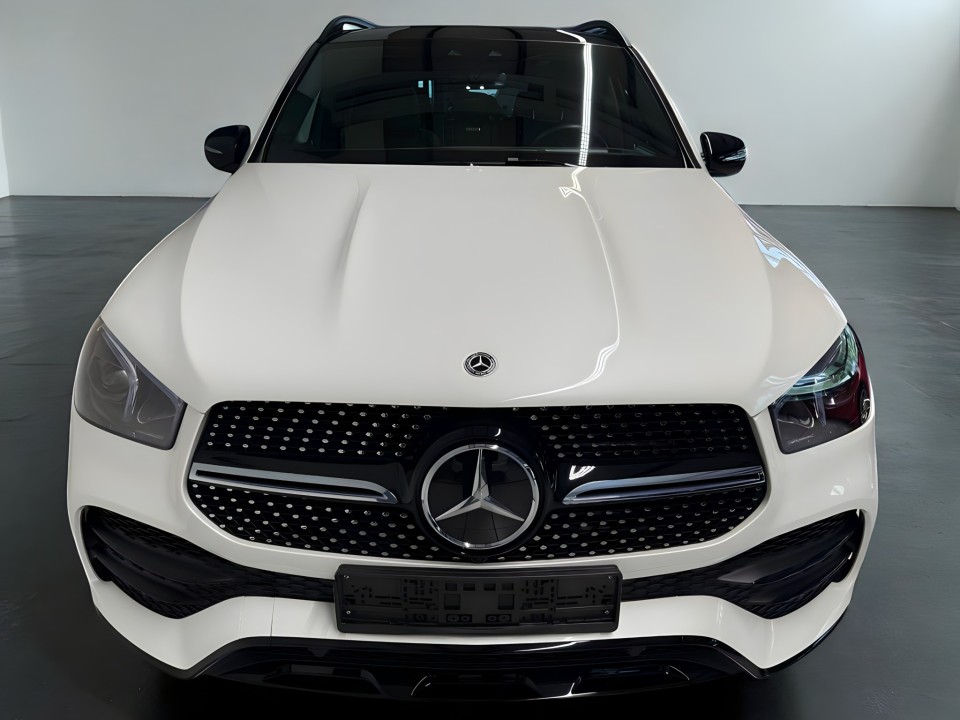 Mercedes-Benz GLE 400d 4MATIC AMG Line (2)