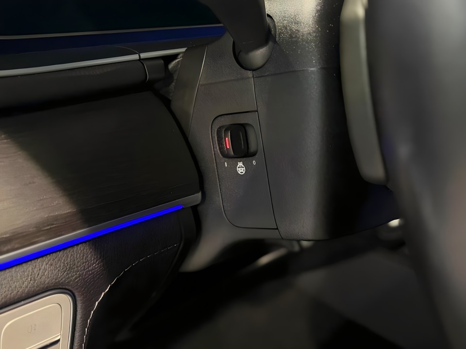 Mercedes-Benz GLE 400d 4MATIC AMG Line - foto 7