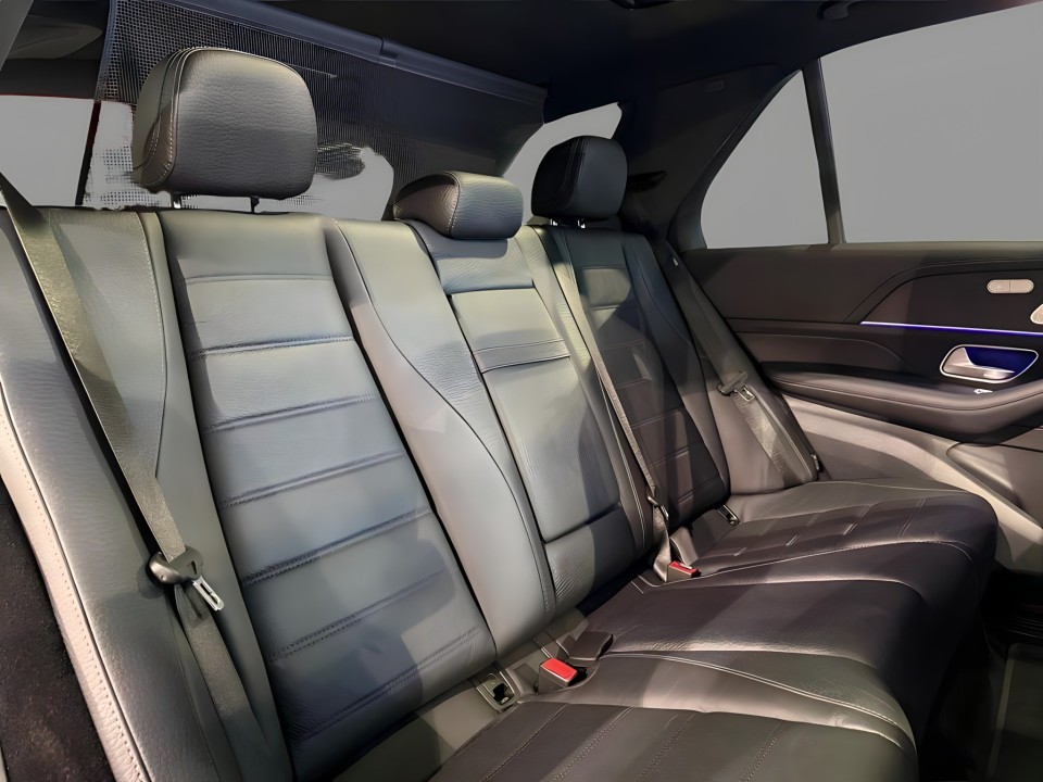 Mercedes-Benz GLE 400d 4MATIC AMG Line - foto 15