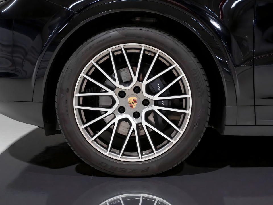 Porsche Cayenne Platinum Edition - foto 30