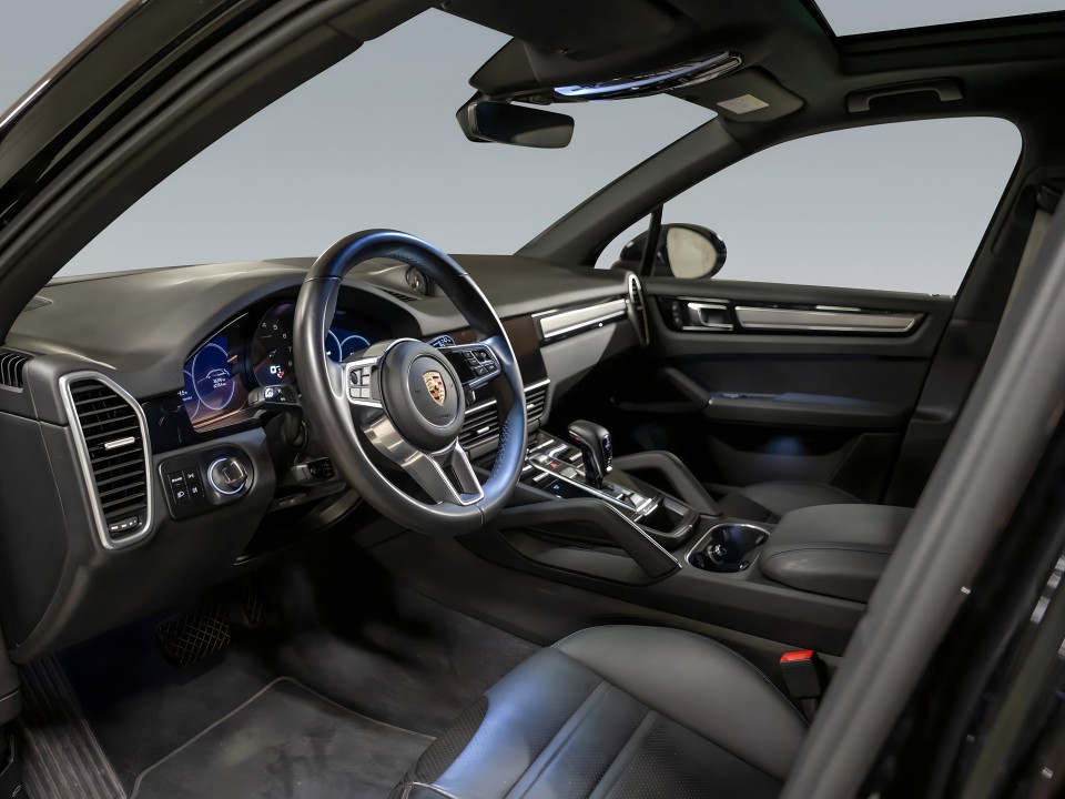 Porsche Cayenne Platinum Edition - foto 8