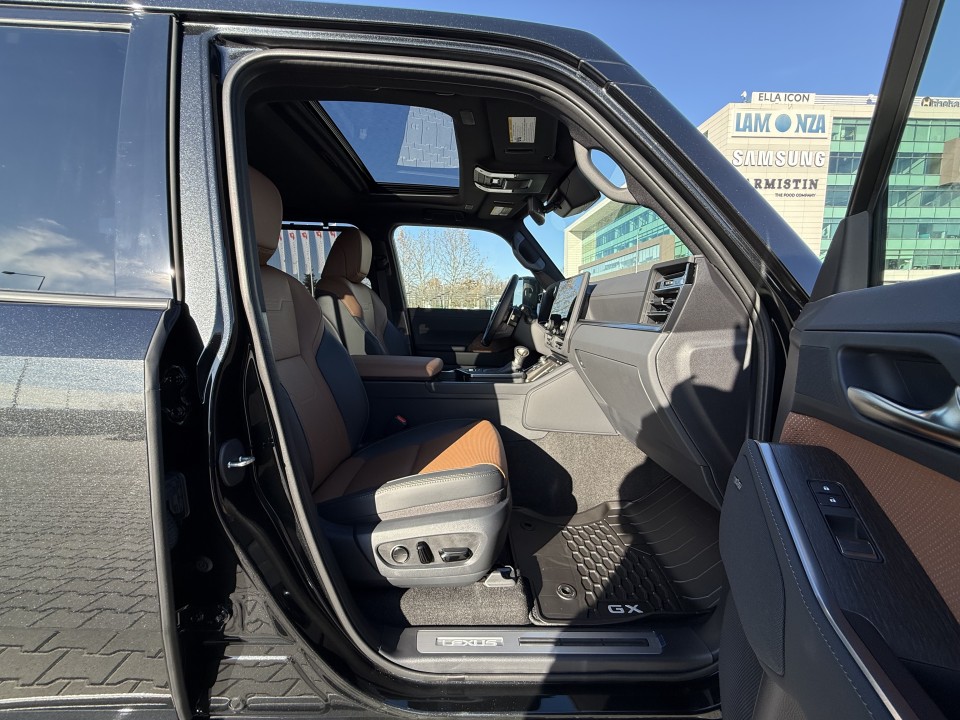 Lexus Seria GX 550 Luxury - foto 15