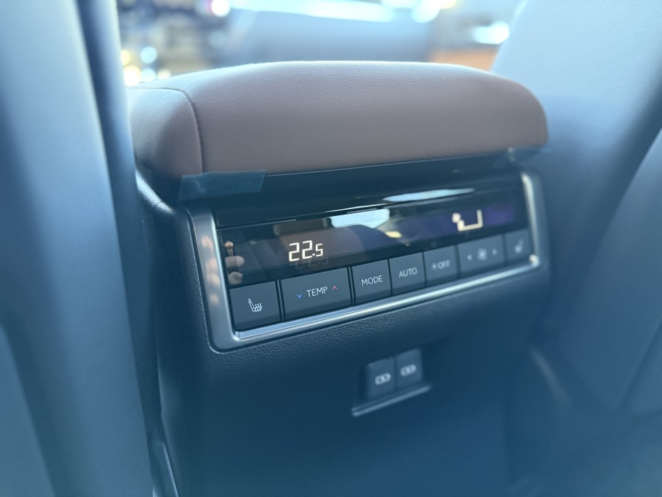 Lexus Seria GX 550 Luxury - foto 27