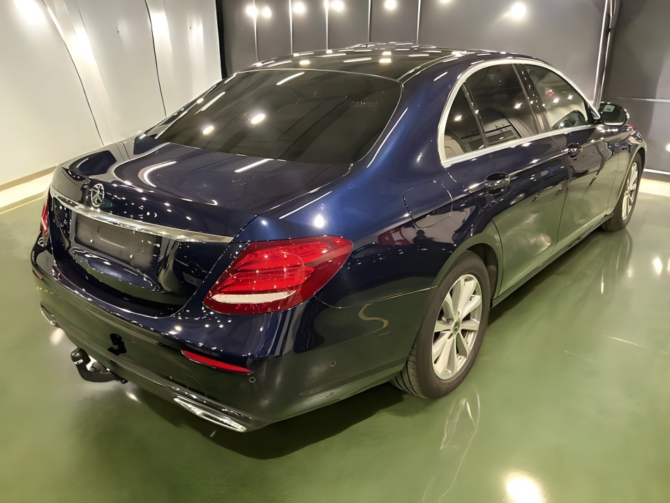 Mercedes-Benz E 200 d 9G-TRONIC Exclusive (2)