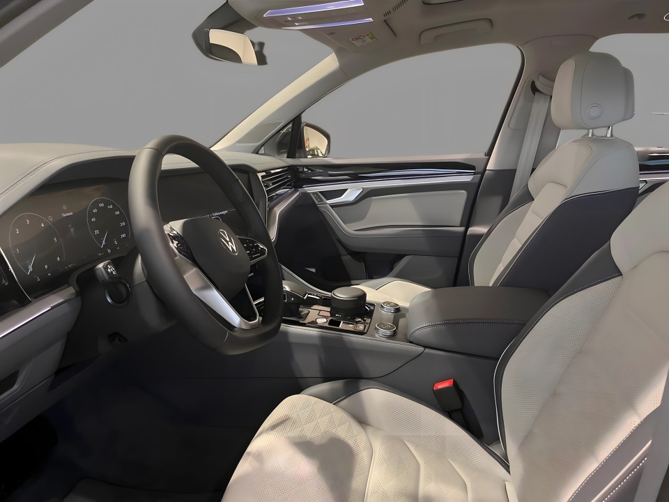 Volkswagen Touareg V6 TDI Elegance (5)