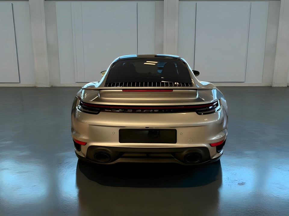 Porsche 911 Turbo S (4)