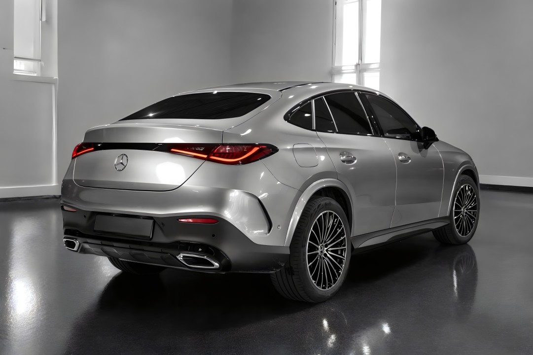 Mercedes-Benz GLC Coupe 200 4Matic AMG (2)