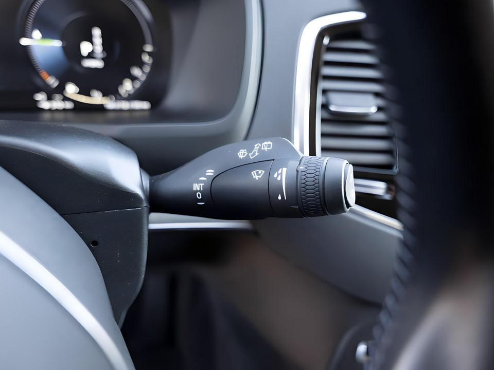 Volvo XC 90 T8 Recharge AWD Inscription Expression - foto 13