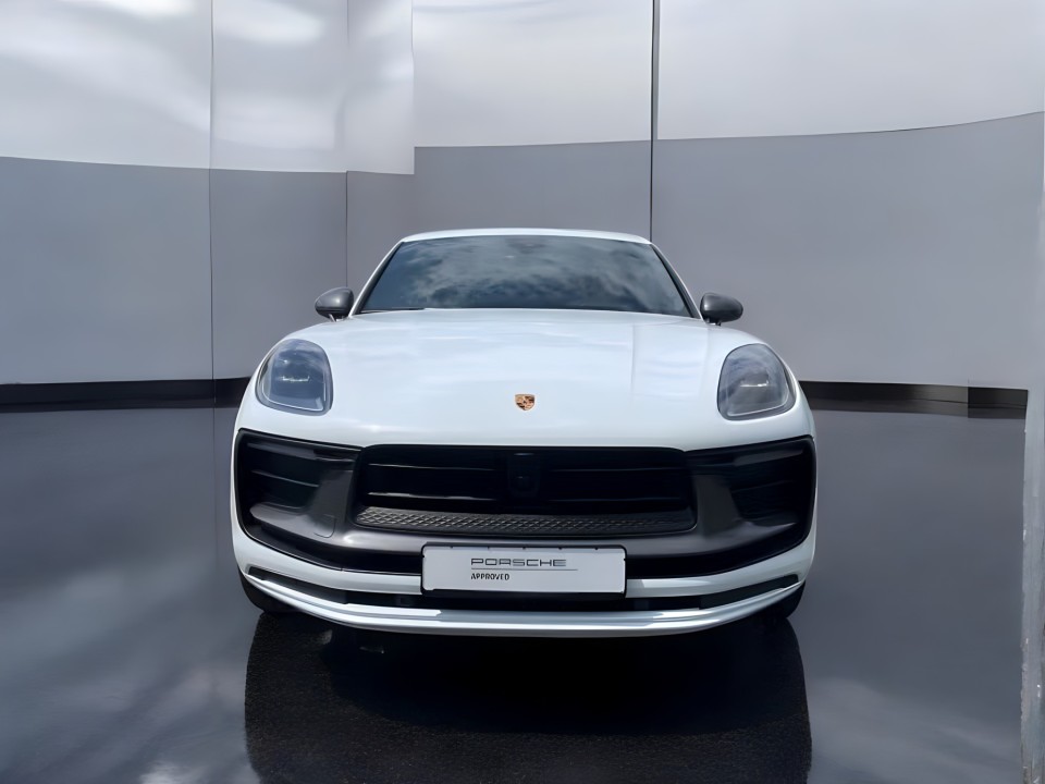 Porsche Macan T (5)
