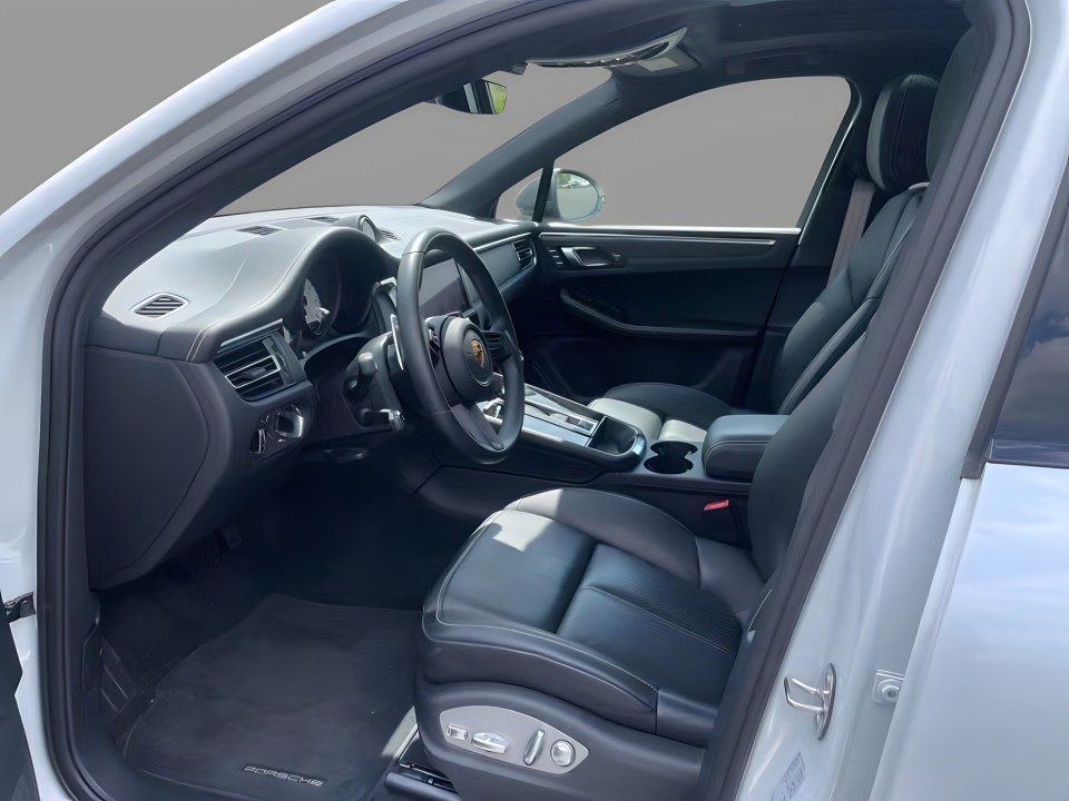 Porsche Macan T - foto 6