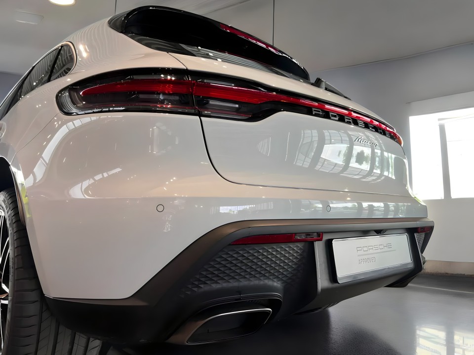 Porsche Macan - foto 22