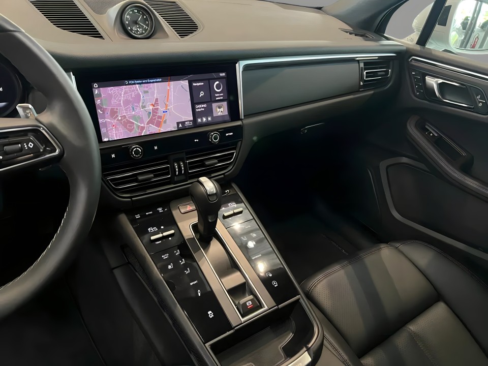 Porsche Macan - foto 16