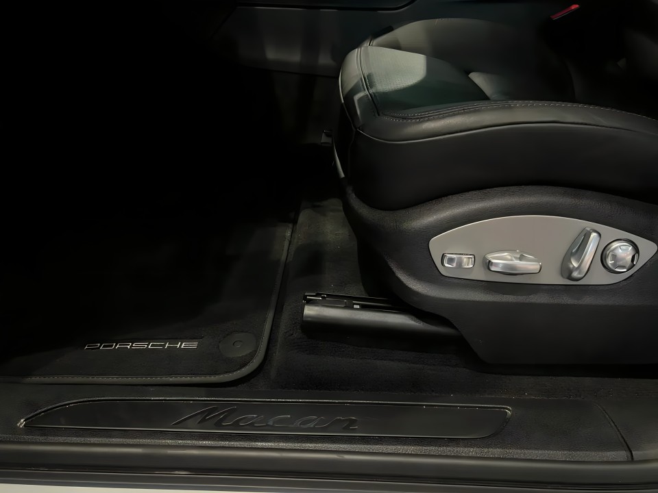 Porsche Macan - foto 19