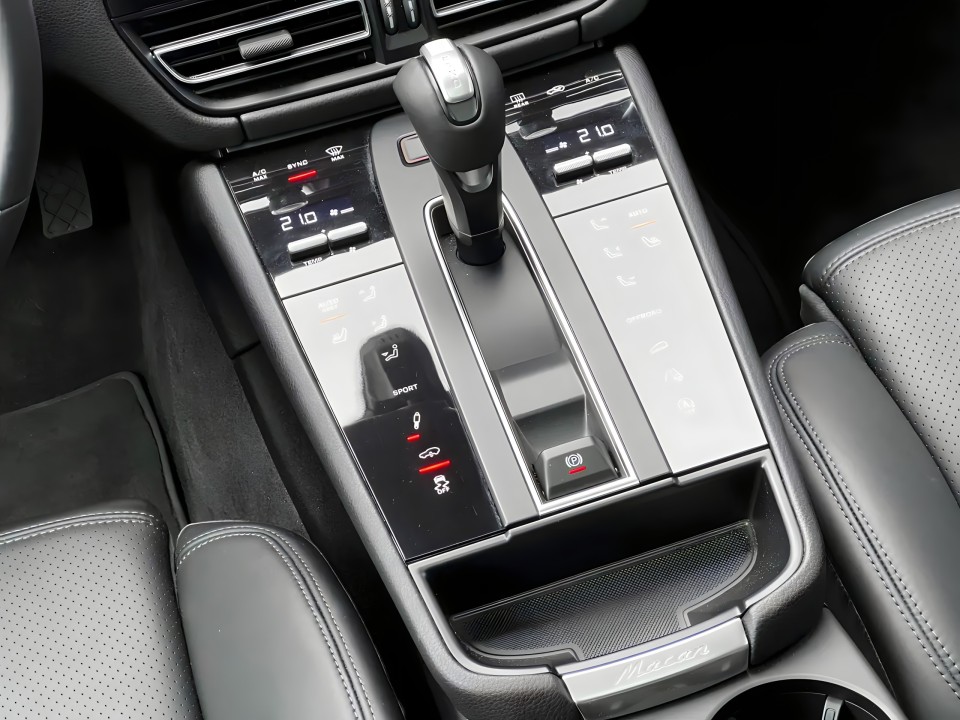 Porsche Macan - foto 13