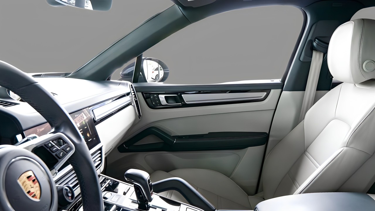 Porsche Cayenne Coupe E-Hybrid Platinum Edition - foto 18