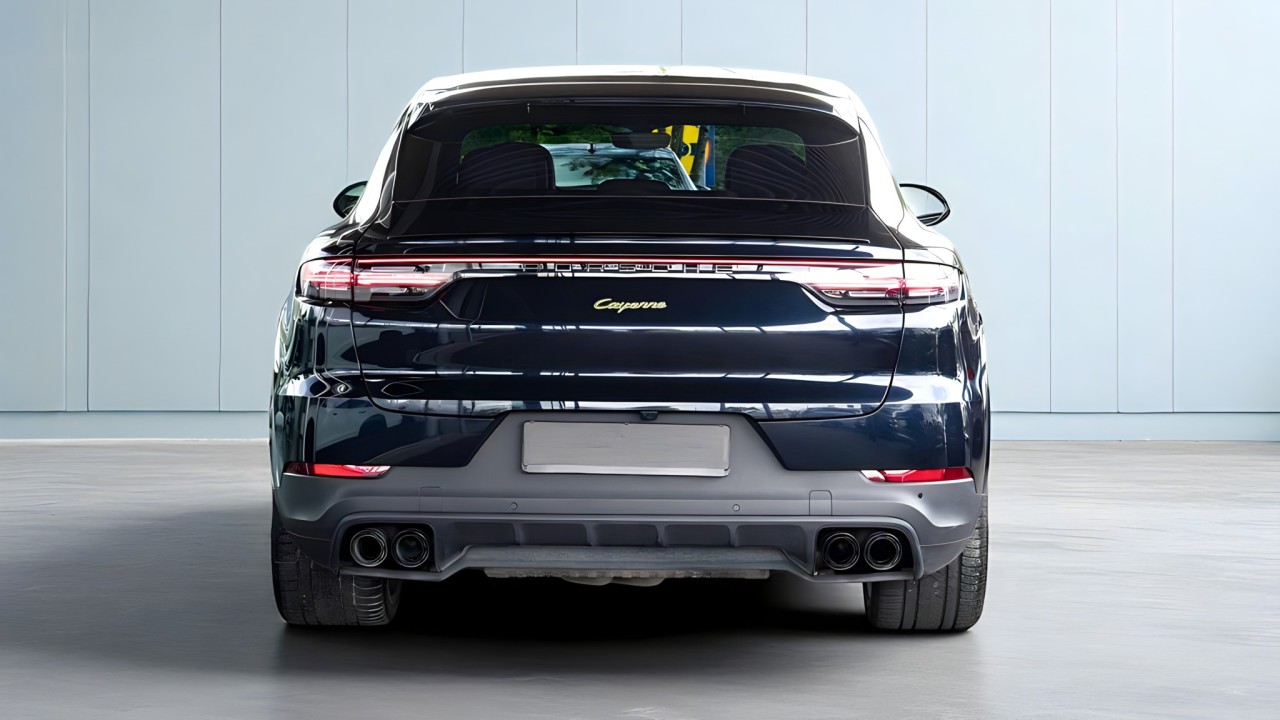 Porsche Cayenne Coupe E-Hybrid Platinum Edition (4)