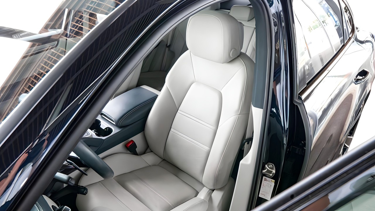 Porsche Cayenne Coupe E-Hybrid Platinum Edition - foto 11