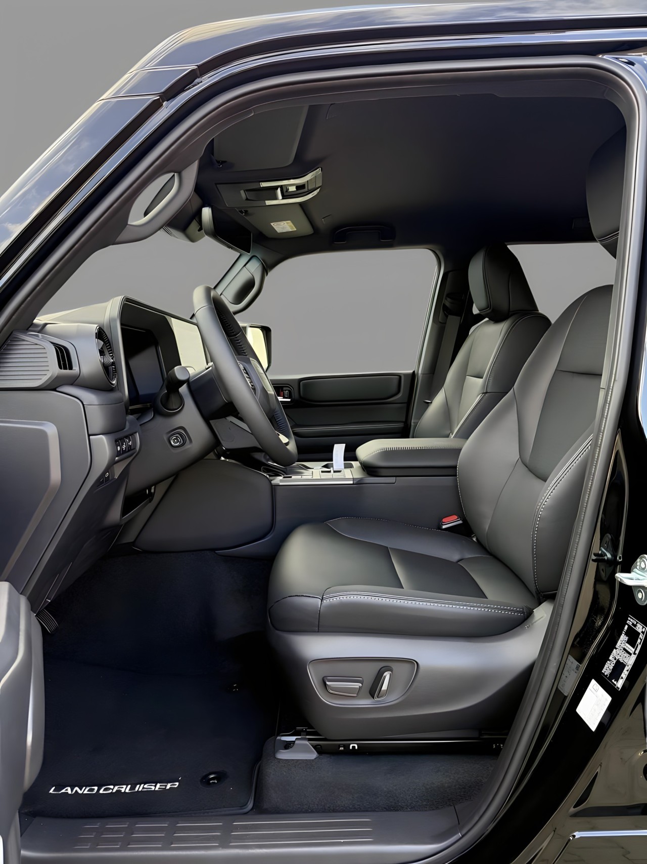 Toyota Land Cruiser (5)