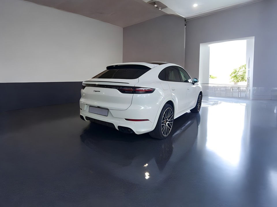 Porsche Cayenne Coupe Platinum Edition (3)