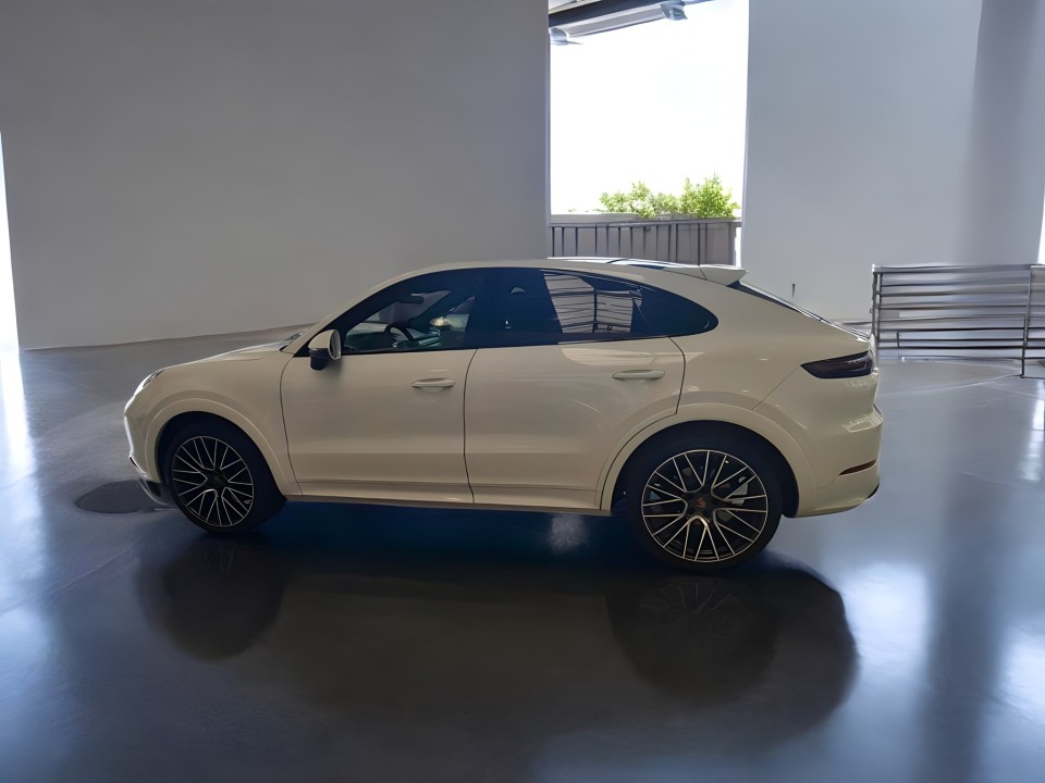 Porsche Cayenne Coupe Platinum Edition - foto 6