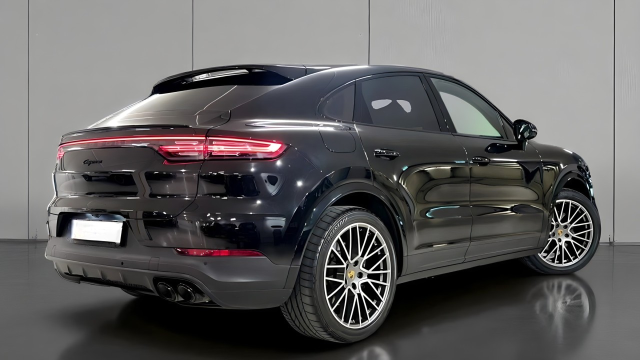 Porsche Cayenne Coupe Porsche Cayenne E-Hybrid Coupe Platinum Edition (3)