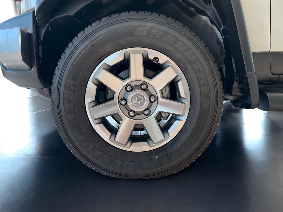 Toyota Fj Cruiser STD 4.0 V6 - foto 17