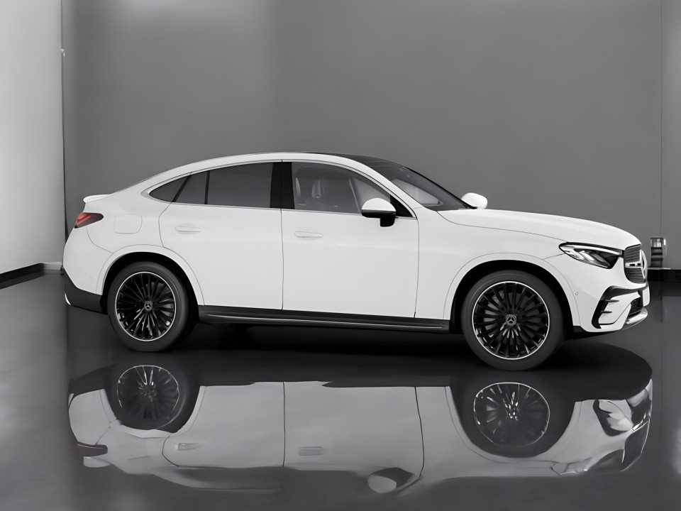Mercedes-Benz GLC Coupe 300d 4MATIC AMG Line (3)