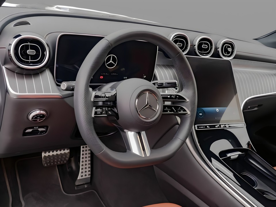 Mercedes-Benz GLC Coupe 300d 4MATIC AMG Line - foto 8