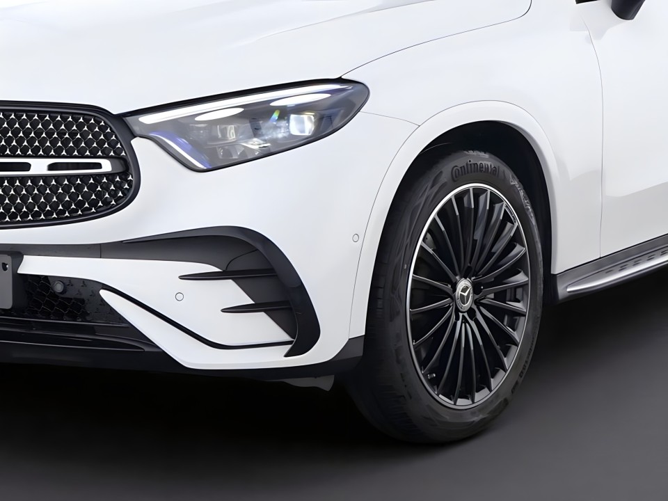 Mercedes-Benz GLC Coupe 300d 4MATIC AMG Line - foto 8