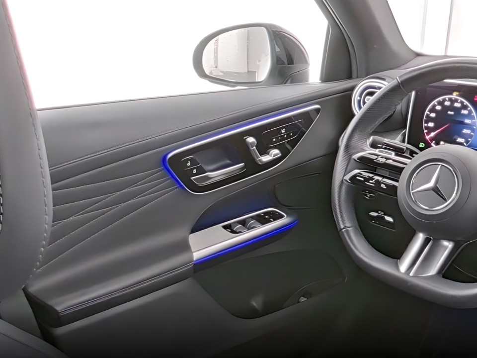 Mercedes-Benz GLC Coupe 300d 4MATIC AMG Line - foto 6