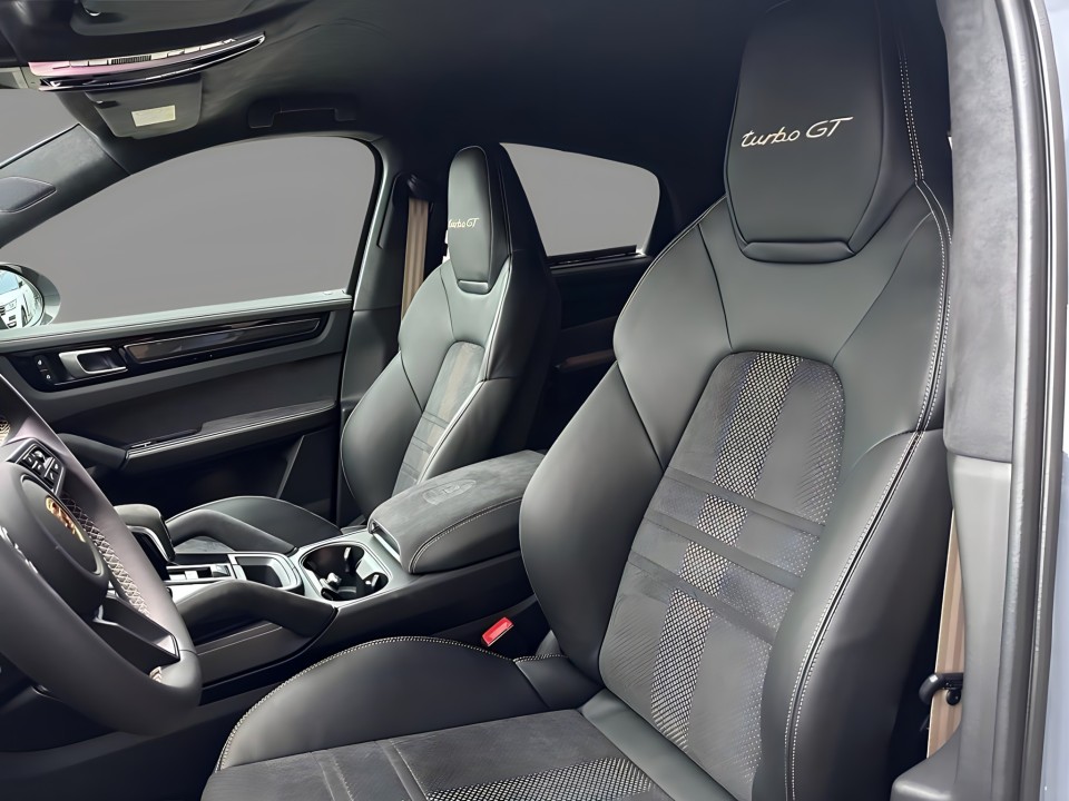 Porsche Cayenne Coupe Turbo GT - foto 7