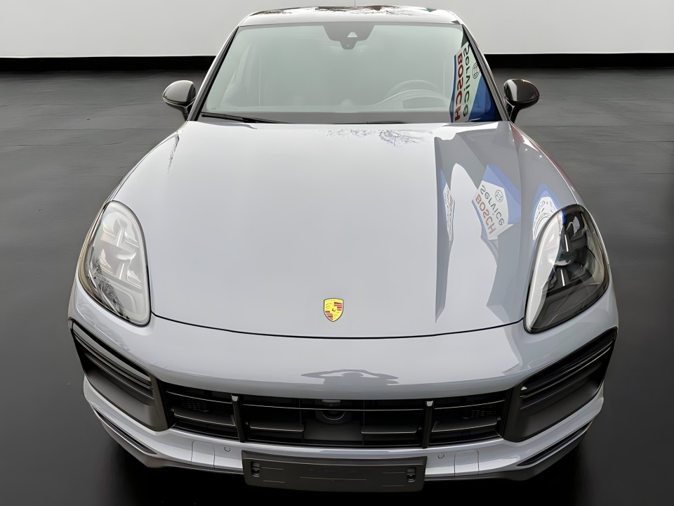 Porsche Cayenne Coupe Turbo GT (5)