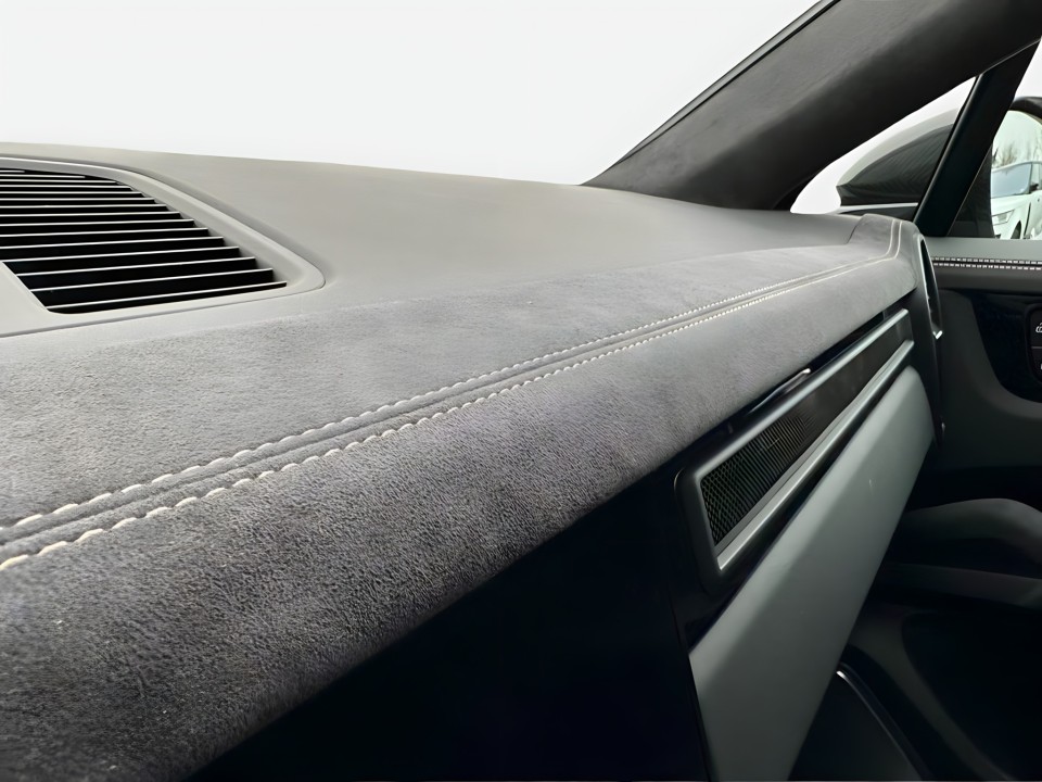 Porsche Cayenne Coupe Turbo GT - foto 11