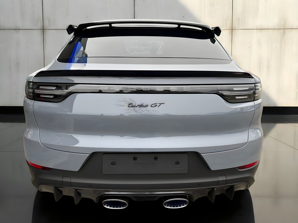 Porsche Cayenne Coupe Turbo GT (4)