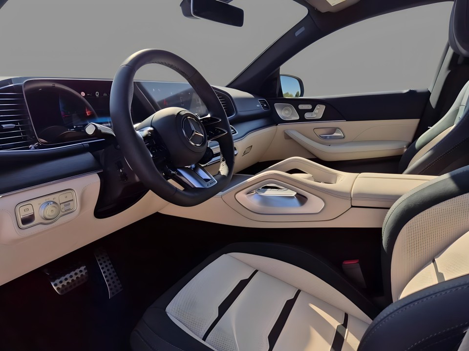 Mercedes-Benz GLE Coupe AMG 53 4MATIC+ - foto 11