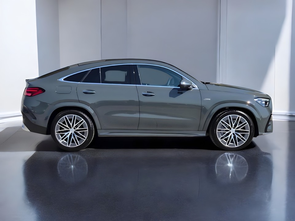 Mercedes-Benz GLE Coupe AMG 53 4MATIC+ (2)