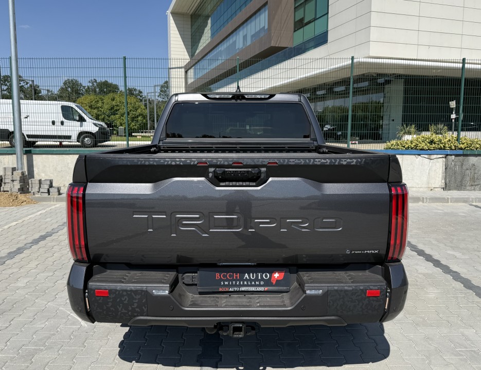 Toyota Tundra TRD PRO (4)