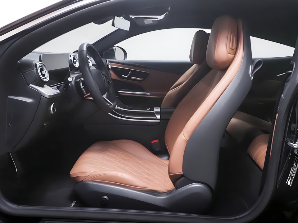 Mercedes-Benz CLE 300 4MATIC (4)