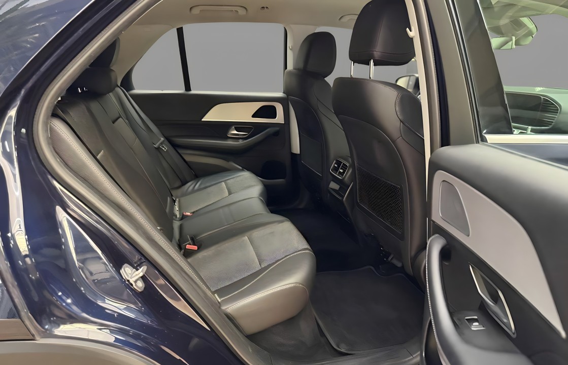 Mercedes-Benz GLE 300d 4MATIC - foto 13