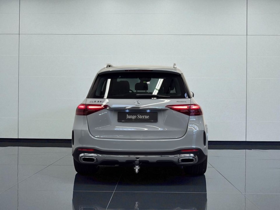 Mercedes-Benz GLE 350de 4MATIC AMG Line (4)