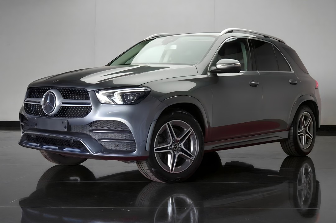 Mercedes-Benz GLE 350d 4MATIC AMG (4)