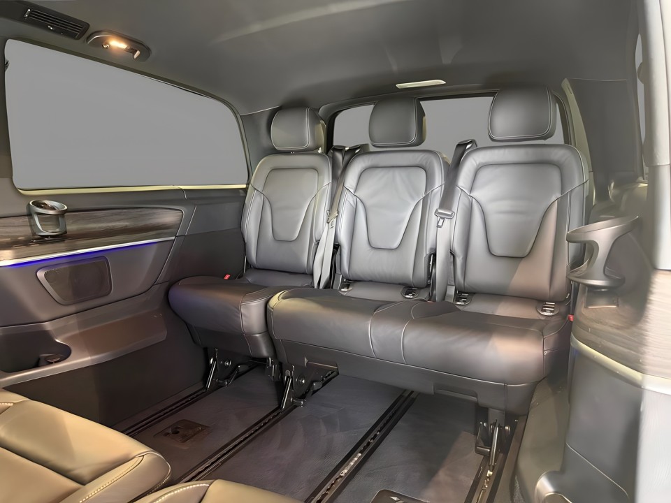 Mercedes-Benz V 300d Avantgarde Extralong - foto 16