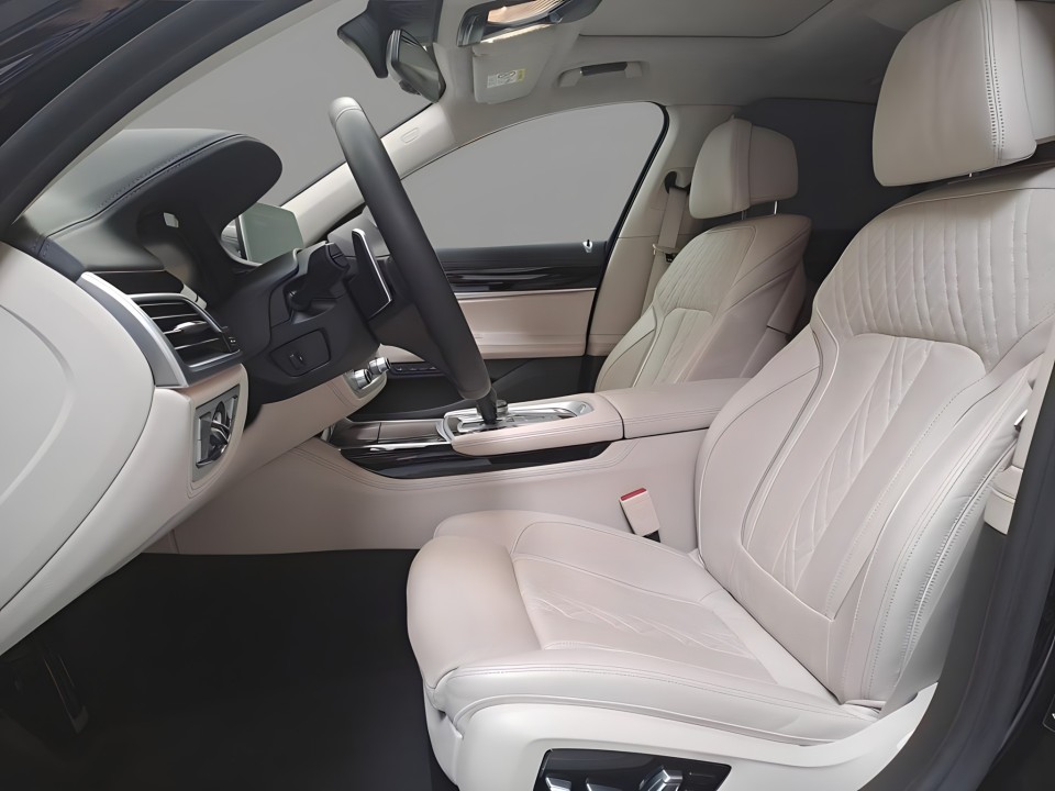 BMW Seria 7 730d xDrive M-Sport - foto 6
